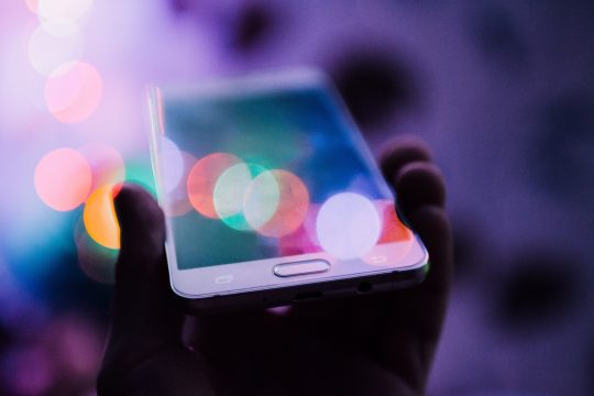 A picture of a smartphone